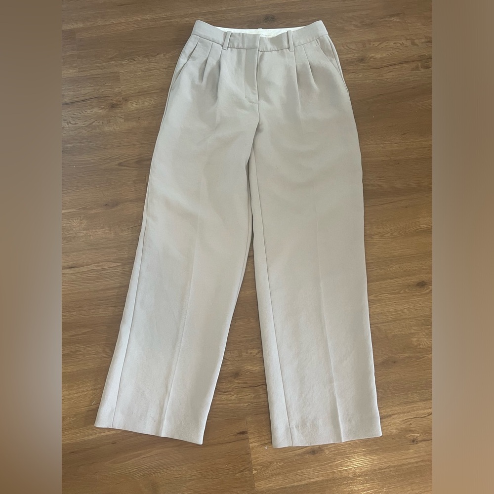 COPY - Aritzia Effortless Pant